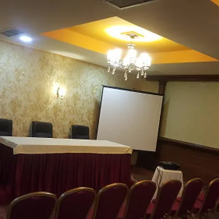 Austria 4* Tirana