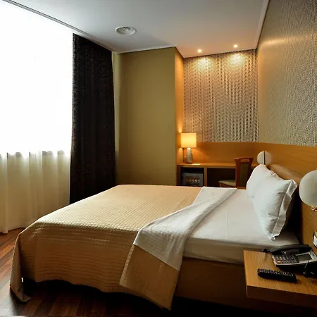 Austria 4* Tirana
