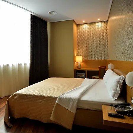 Austria 4* Tirana