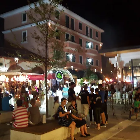 奥斯特利亚酒店 4*