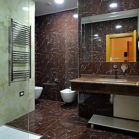 Hotel Austria Tirana