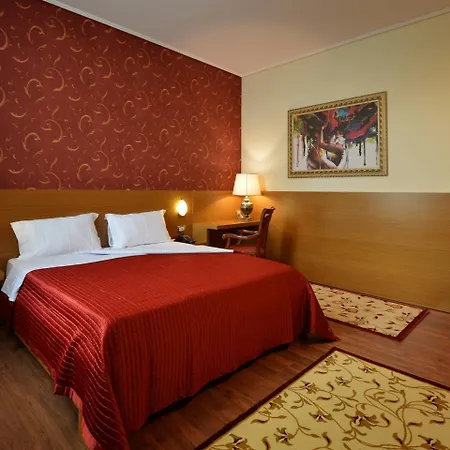 Austria Hotel 4*