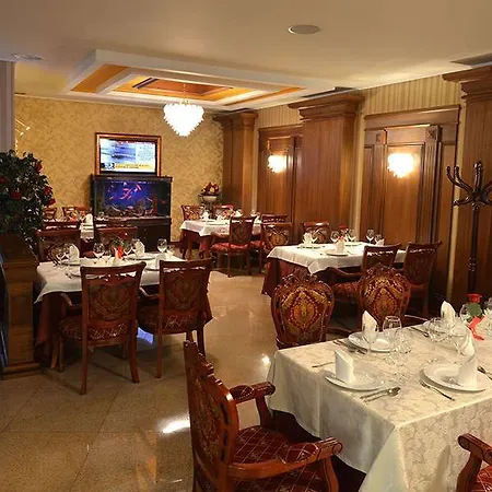 奥斯特利亚酒店 酒店