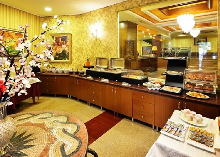 Austria ティラナ